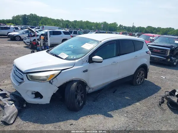 1FMCU0GD4HUE02033 2017 FORD ESCAPE - Image 2