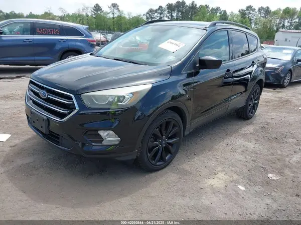 1FMCU0GD4HUE44010 2017 FORD ESCAPE - Image 2