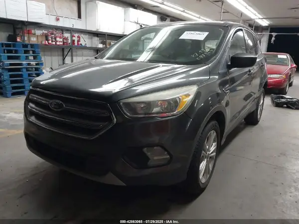 1FMCU0GD4HUE97225 2017 FORD ESCAPE - Image 2