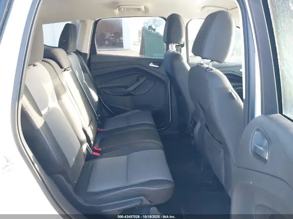 1FMCU0GD4HUF06182 2017 FORD ESCAPE - Image 8