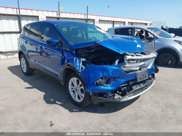 1FMCU0GD4HUF07221 2017 FORD ESCAPE - Image 1