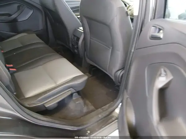 1FMCU0GD4JUA13995 2018 FORD ESCAPE - Image 8