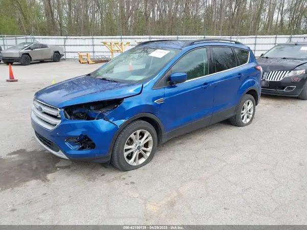 1FMCU0GD4JUA49962 2018 FORD ESCAPE - Image 2