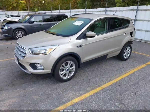 1FMCU0GD4JUA51971 2018 FORD ESCAPE - Image 2