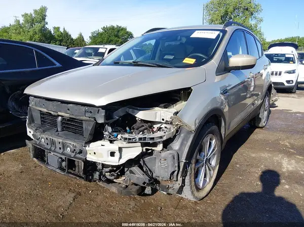 1FMCU0GD4JUA58385 2018 FORD ESCAPE - Image 2