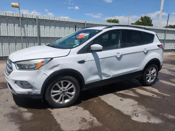 1FMCU0GD4JUA72769 2018 FORD ESCAPE - Image 1