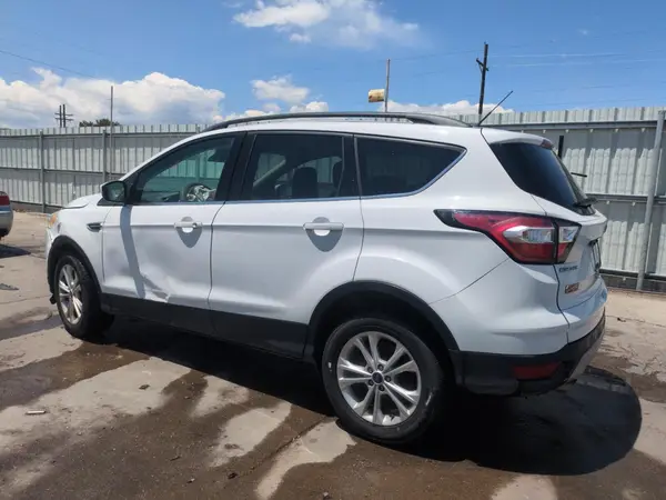 1FMCU0GD4JUA72769 2018 FORD ESCAPE - Image 2