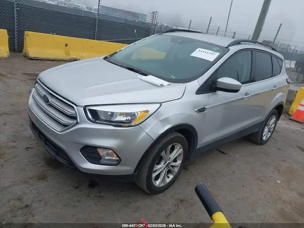 1FMCU0GD4JUA74148 2018 FORD ESCAPE - Image 2