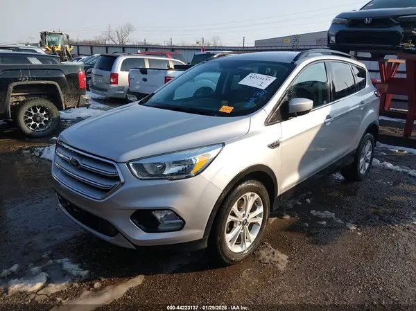 1FMCU0GD4JUA82685 2018 FORD ESCAPE - Image 2