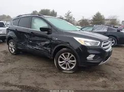 1FMCU0GD4JUB02711 2018 FORD ESCAPE