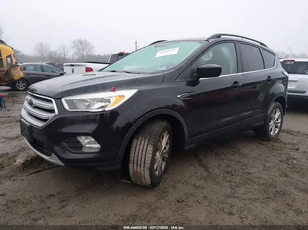 1FMCU0GD4JUB02711 2018 FORD ESCAPE - Image 2