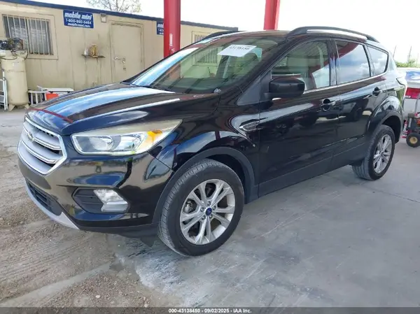 1FMCU0GD4JUB05074 2018 FORD ESCAPE - Image 2