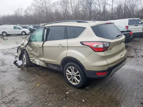 1FMCU0GD4JUB07813 2018 FORD ESCAPE - Image 2