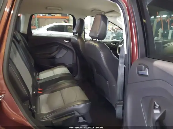 1FMCU0GD4JUB10209 2018 FORD ESCAPE - Image 8