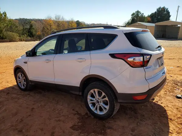 1FMCU0GD4JUB15359 2018 FORD ESCAPE - Image 2