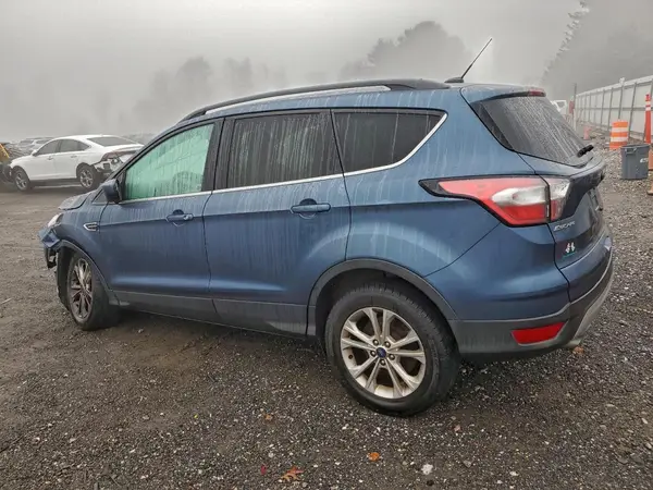 1FMCU0GD4JUB15460 2018 FORD ESCAPE - Image 2