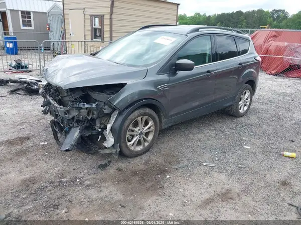 1FMCU0GD4JUB27009 2018 FORD ESCAPE - Image 2