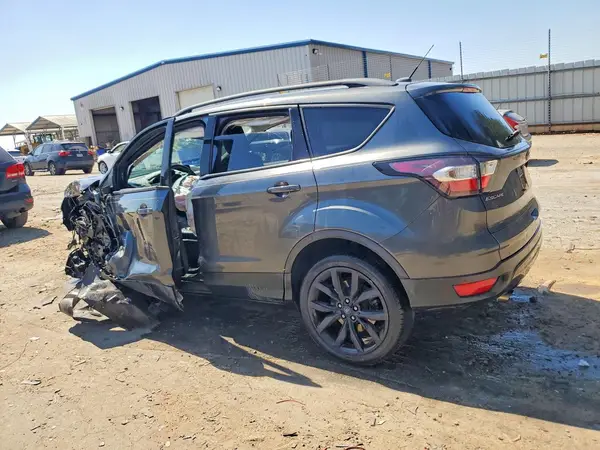 1FMCU0GD4JUB34865 2018 FORD ESCAPE - Image 2