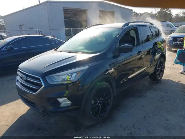 1FMCU0GD4JUB35353 2018 FORD ESCAPE - Image 2