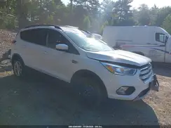 1FMCU0GD4JUB35529 2018 FORD ESCAPE