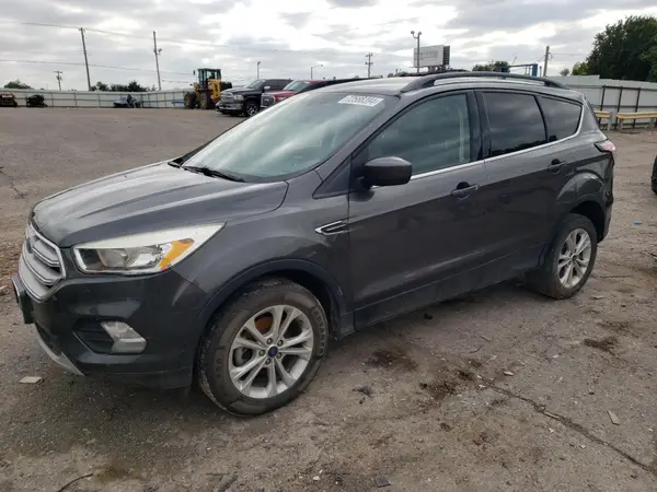 1FMCU0GD4JUB52556 2018 FORD ESCAPE - Image 1