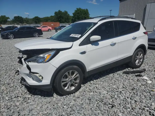 1FMCU0GD4JUB55974 2018 FORD ESCAPE - Image 1