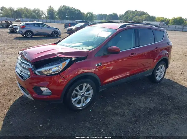 1FMCU0GD4JUB58728 2018 FORD ESCAPE - Image 2