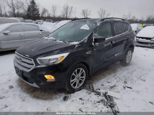 1FMCU0GD4JUB81765 2018 FORD ESCAPE - Image 2