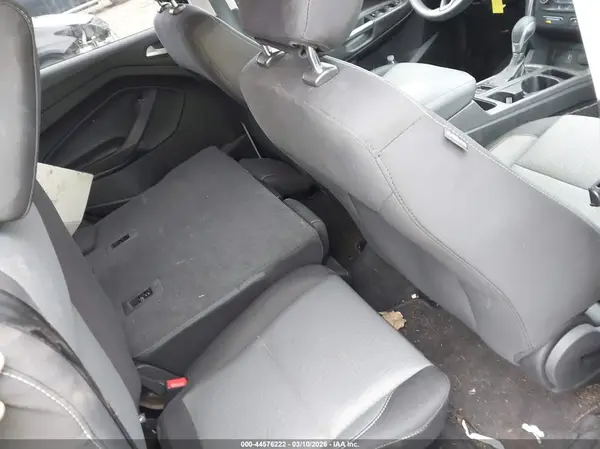 1FMCU0GD4JUB90143 2018 FORD ESCAPE - Image 8