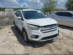 1FMCU0GD4JUB96962 2018 FORD ESCAPE