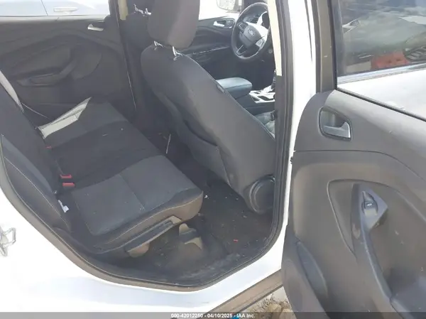 1FMCU0GD4JUB96962 2018 FORD ESCAPE - Image 8