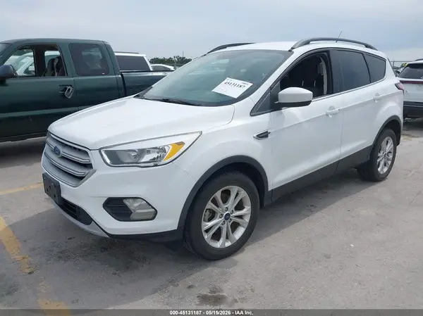 1FMCU0GD4JUC06227 2018 FORD ESCAPE - Image 2