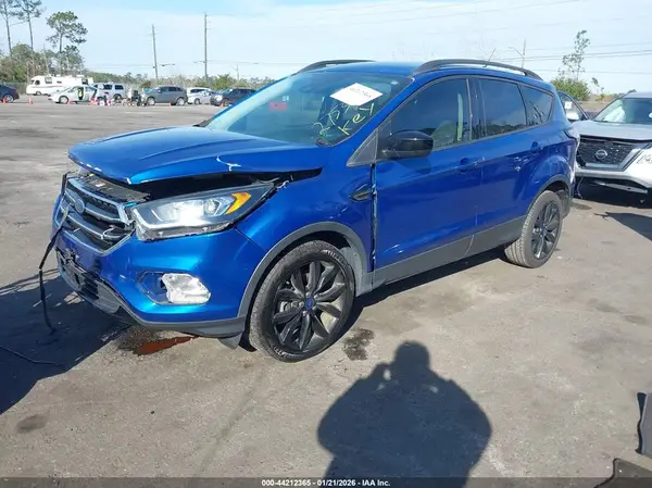 1FMCU0GD4JUC27532 2018 FORD ESCAPE - Image 2