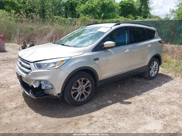 1FMCU0GD4JUC45125 2018 FORD ESCAPE - Image 2