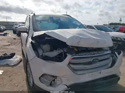 1FMCU0GD4JUC46811 2018 FORD ESCAPE