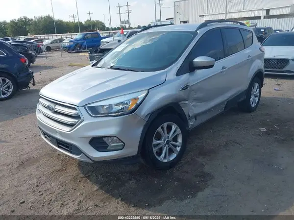1FMCU0GD4JUC49918 2018 FORD ESCAPE - Image 2