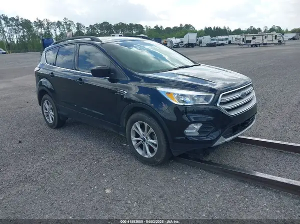 1FMCU0GD4JUC57369 2018 FORD ESCAPE - Image 1