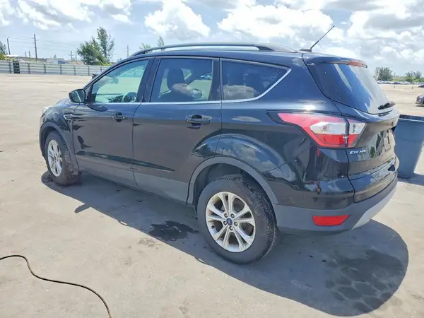 1FMCU0GD4JUC61311 2018 FORD ESCAPE - Image 2