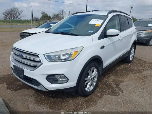1FMCU0GD4JUC61972 2018 FORD ESCAPE - Image 2
