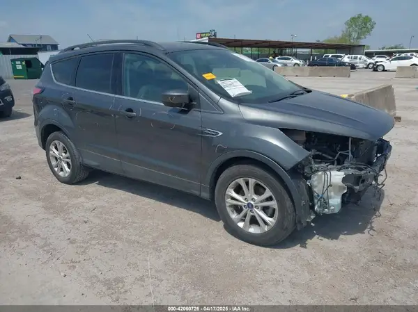 1FMCU0GD4JUC77461 2018 FORD ESCAPE - Image 1
