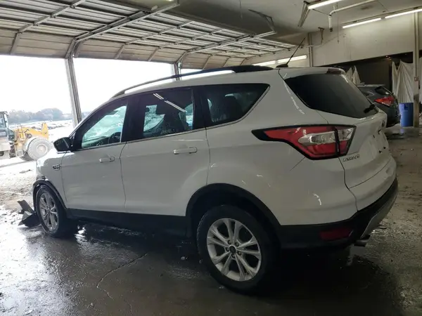 1FMCU0GD4JUC90422 2018 FORD ESCAPE - Image 2