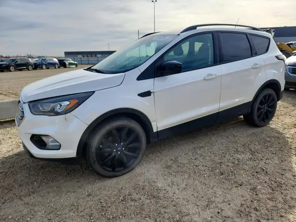 1FMCU0GD4JUC93241 2018 FORD ESCAPE - Image 1