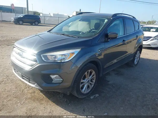 1FMCU0GD4JUD06991 2018 FORD ESCAPE - Image 2