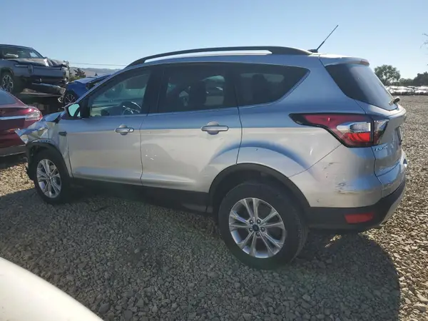 1FMCU0GD4JUD07932 2018 FORD ESCAPE - Image 2