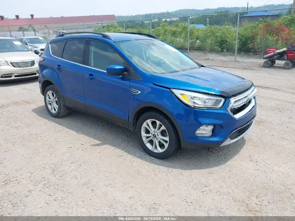 1FMCU0GD4JUD17246 2018 FORD ESCAPE - Image 1