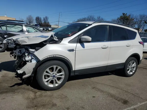1FMCU0GD4JUD17893 2018 FORD ESCAPE - Image 1