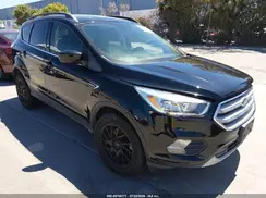 1FMCU0GD4JUD21829 2018 FORD ESCAPE