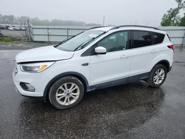 1FMCU0GD4JUD23404 2018 FORD ESCAPE - Image 1