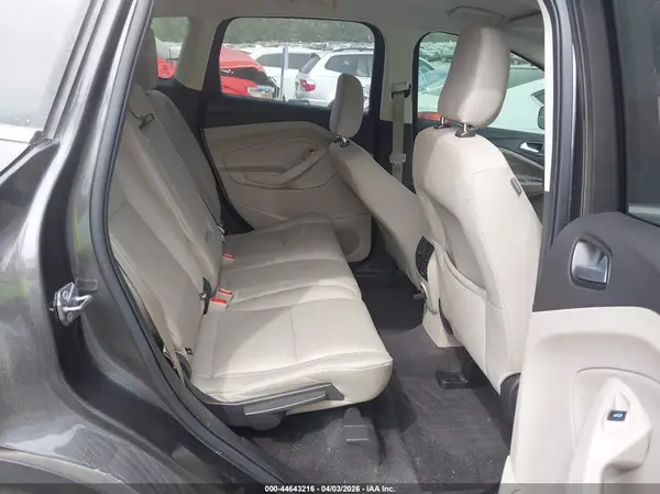 1FMCU0GD4JUD33754 2018 FORD ESCAPE - Image 8