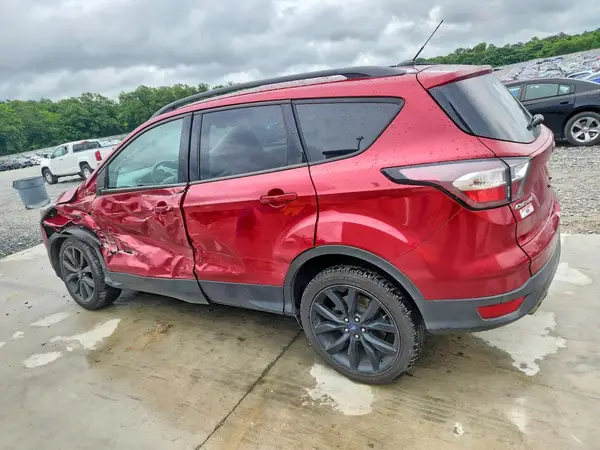 1FMCU0GD4JUD33916 2018 FORD ESCAPE - Image 2